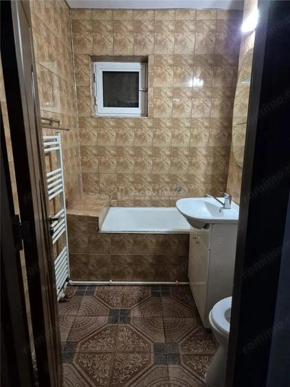 2 camere, decomandat, etaj 5 din 10, Bd.Unirii Sud -comision 0 - 1