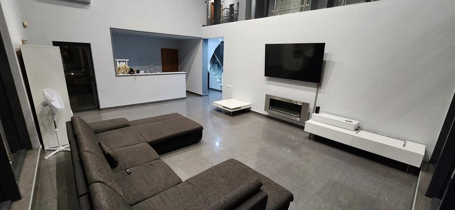 Vilă 4 camere  • Otopeni • Teren 1000 mp - 3