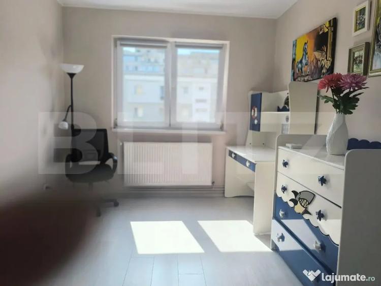 Apartament cu 2 camere semidecomandat în Florilor