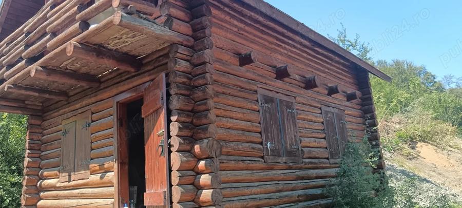 Casa din lemn rotund tratat 60mp pentru relocare - 1