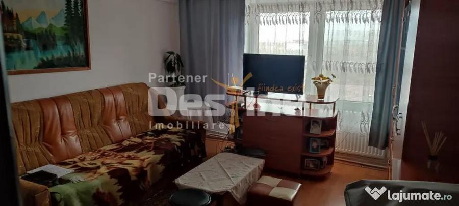 Apartament cu 1 camera ,decomandat , mobilat si renovat rece - 3