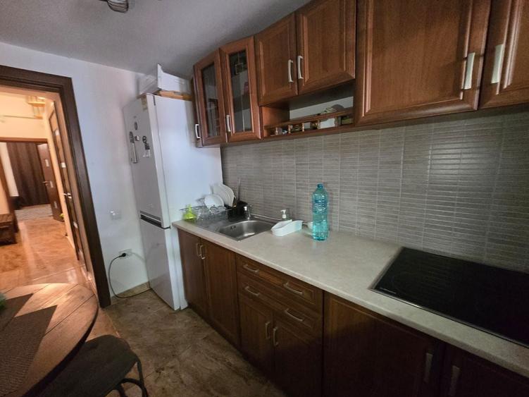 Vand apartament in zona Laminorului - 5