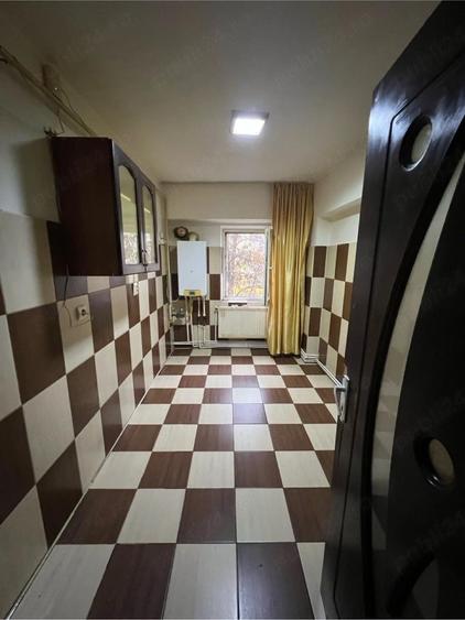 Apartament 4 camere - 5