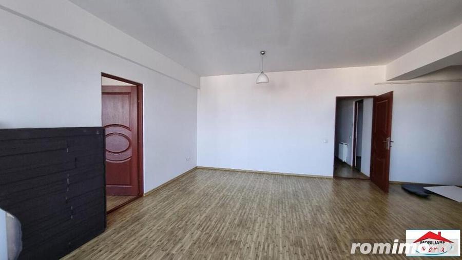 Apartament central 77 mp cu garaj privat Shopping Plaza - 10