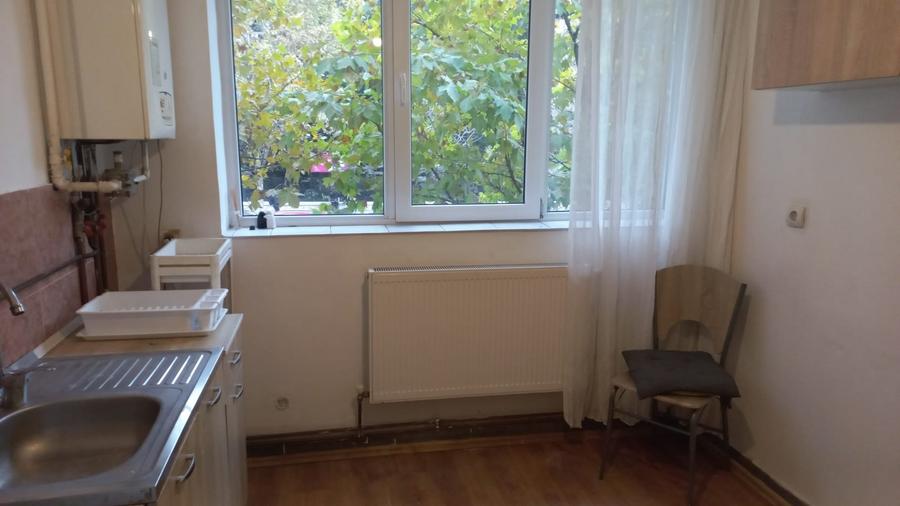 Apartament 2 camere, decomandate, zona centrala - 6