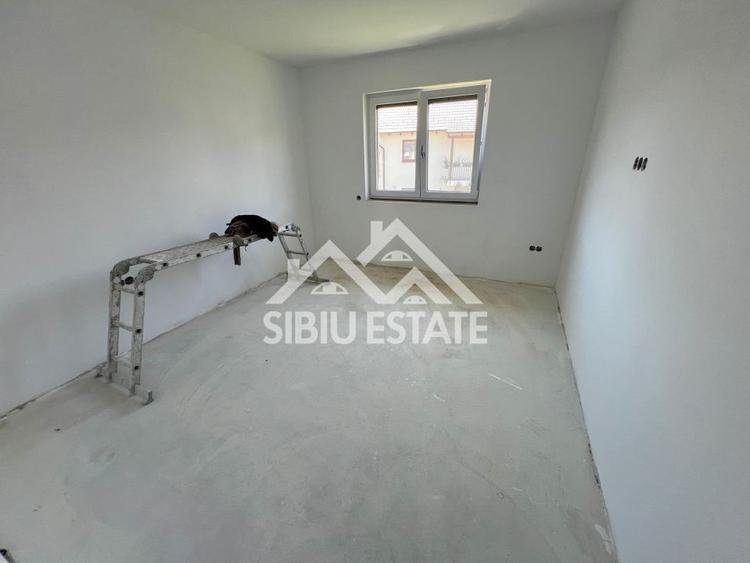 Casă Individuală cu garaj dublu de Vânzare în Șelimbăr, zona Lidl - 15