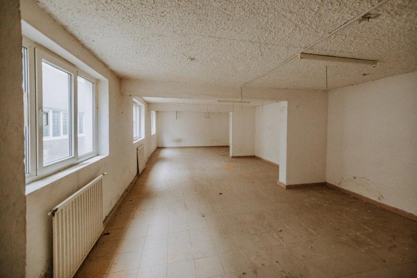 HALE SI SPATIU ADMINISTRATIV DE INCHIRIAT ZONA GARII SIBIU - 12