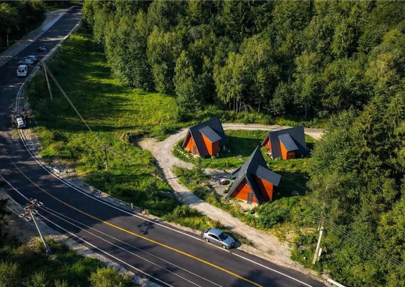 In incantare peisagistica,rafinata cabana, echipata,Moieciu, - 9