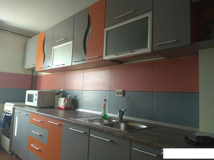 Apartament de inchiriat zona centrala . valabil daca e vizibil - 6