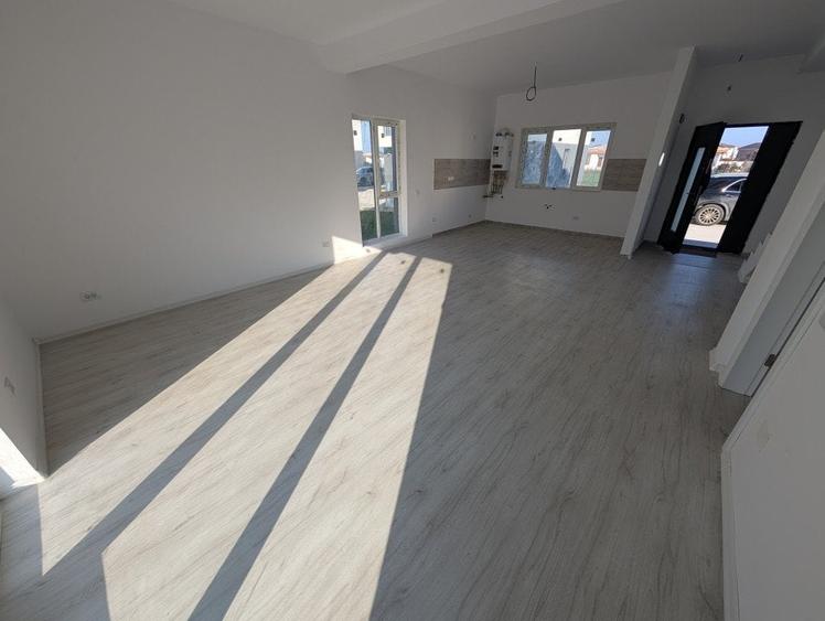 Casa 4 camere | 120mp | Tunari | 0 comision | complex rezidential inchis - 9