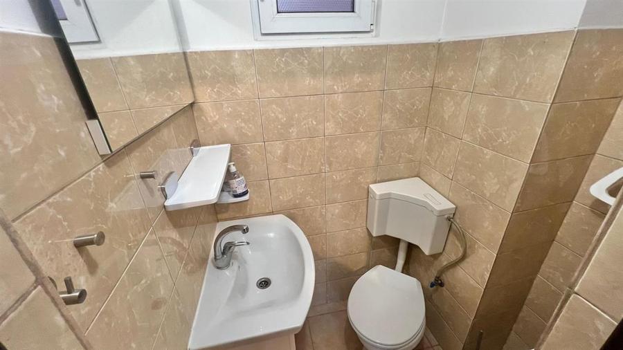 Spatiu comercial de vanzare in centrul Brasovului - 11