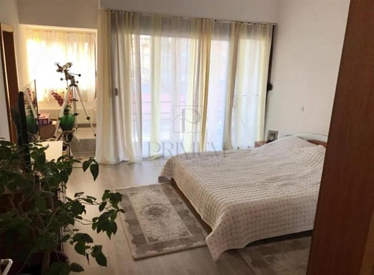 TORONTALULUI - Triplex - Garaj - 4 Camere - 384 mp Teren - 5