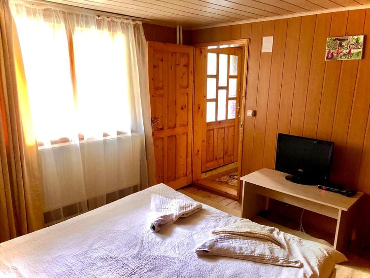 Pensiune 7 camere, Lepsa - 33