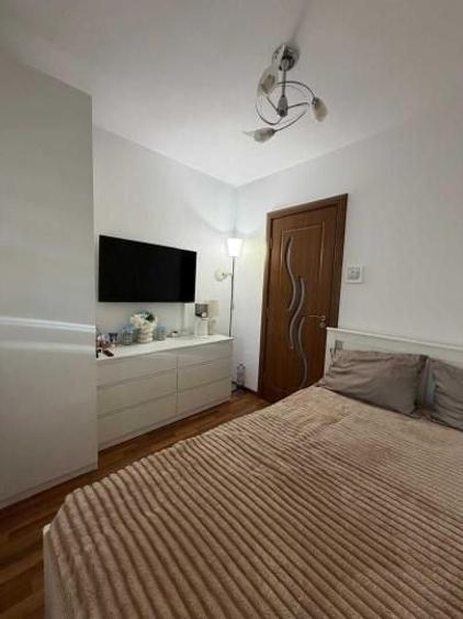 APARTAMENT 3 CAMERE DECOMANDAT CONFORT 1 ZONA CET - 1