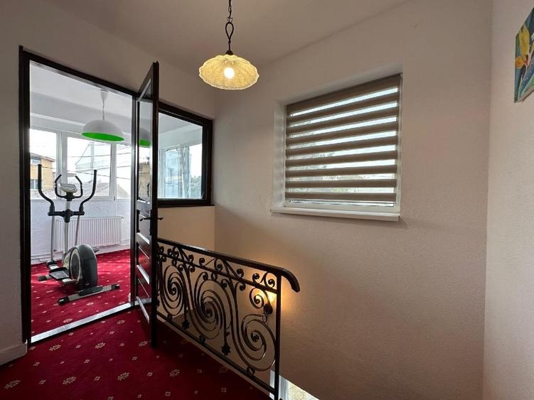 Casa cu etaj in zona Parcului Circului complet mobilata curte amenajata zona Tei - 7