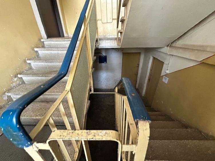 1 Decembrie 1918 4 Camere Etaj 3 81 Mp  Bloc 1976 5 Min Metrou - 21