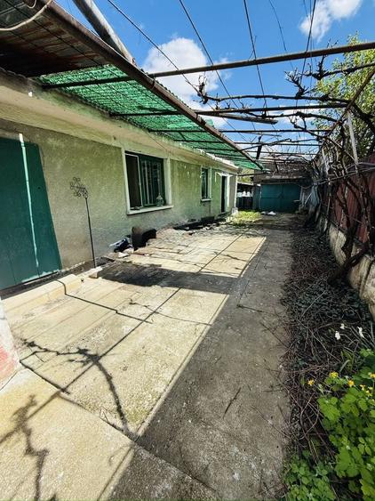 Ciarda Roșie | 2 case în curte | Teren 700 mp | Garaj | Toate utilitățile - 4