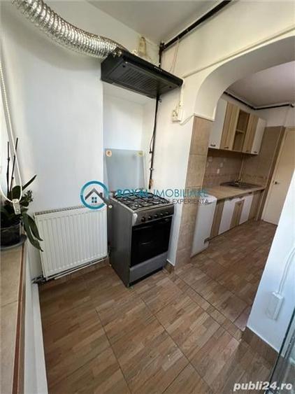 Royal Imobiliare - Inchiriere apartament 3 camere, zona Penes Curcanul - 6