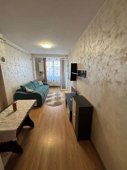 Proprietar vand apartament cu 2 camere de 42 mp in Floresti - 2