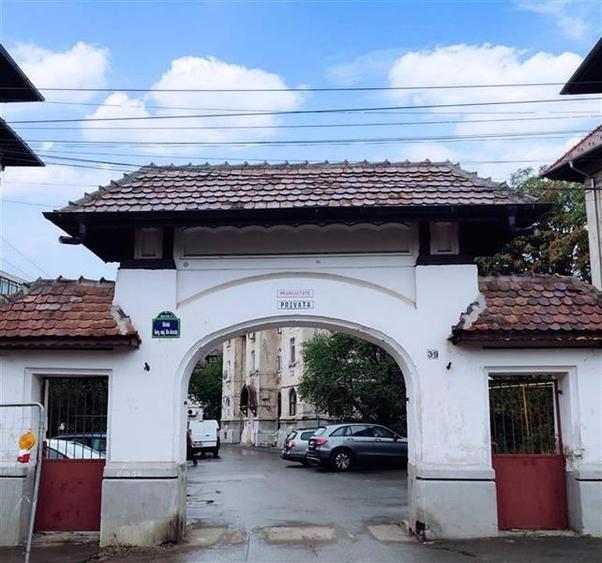 Vanzare apartament 2 camere Parcul Carol, in bloc mic, cu CT - 8