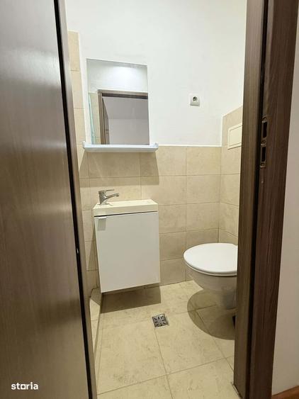 Inchiriez garsoniera mobilata la 4 minute de Spitalul Judetean si UMF - 9