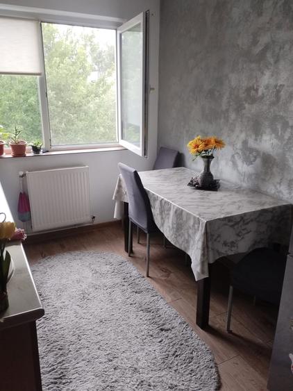 Inchiriez apartament 2 camere - 2