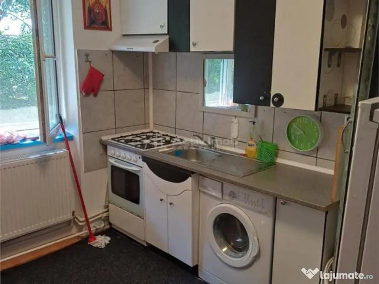 Camera- de inchiriat - Tractorul - 7