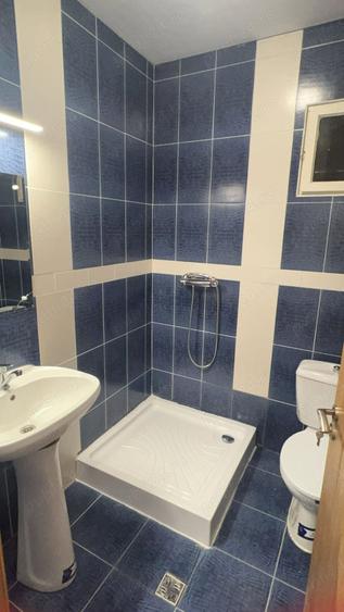 Vand casa in comuna Costeiu. - 3