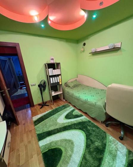 Apartament 4 camere decomandat, 77 mp, etaj 2, Loc Parcare , - 5