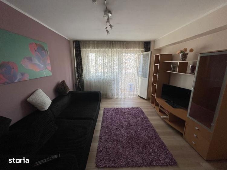 Inchiriez apartament 2 camere ultracentral - 2