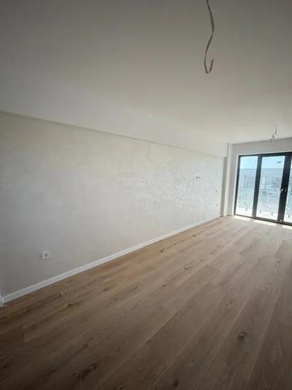 Apartament cu 2 camere nedecomandat în Unirii