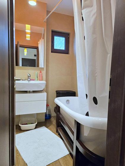 De inchiriat - 2 camere, zona centrala - biserica Sf. Precista - 7