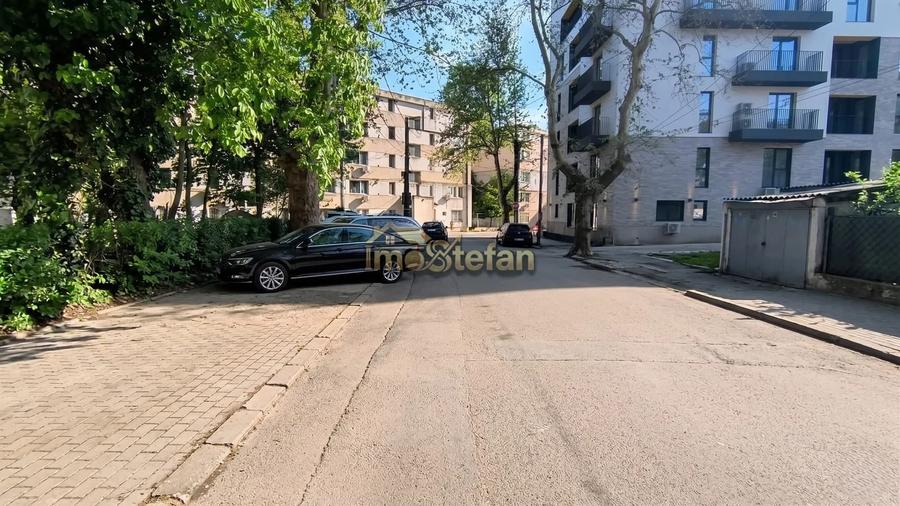 Apartament cu 3 camere decomandat în ICIL