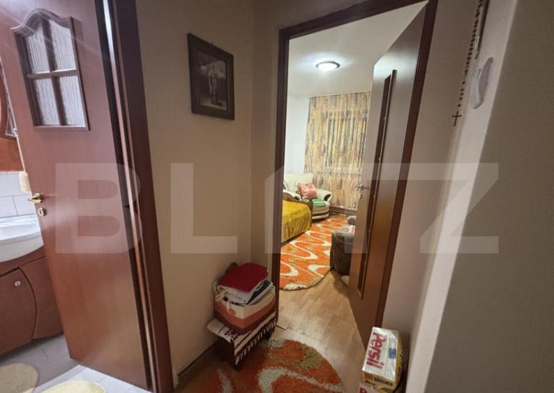 Apartament de vanzare 42 mp , strada Botizului - 3