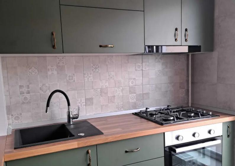 Aparatorii patriei studio etaj 8 - 3