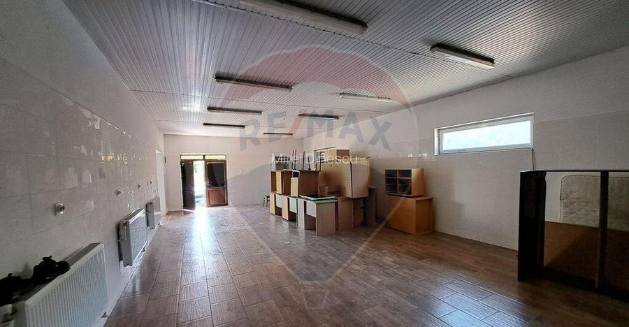 Spa?iu comercial 137mp de inchiriat in zona Sisesti Spa?iu comercial 137mp de inchiriat in zona Sisesti