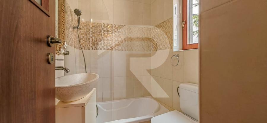 Spațiu profesional cu caracter într-o vilă individuală - 10