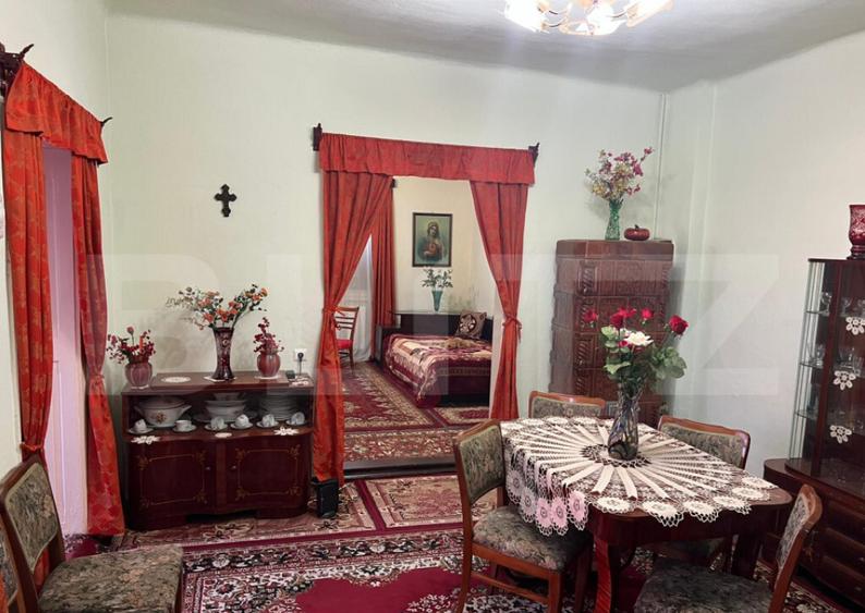 Casa de vanzare, cu 3 camere, 85 mp, zona semicentrala - 6