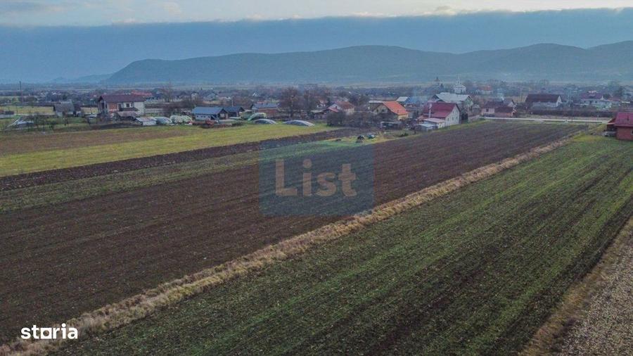 Comision 0%! Teren 23 600 mp, front 45 ml, drum national, utilitaiti - 2