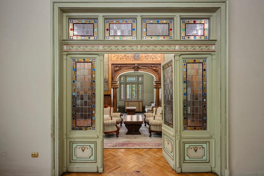 Vilă / Palat / Investiție zonă Universitate - 2