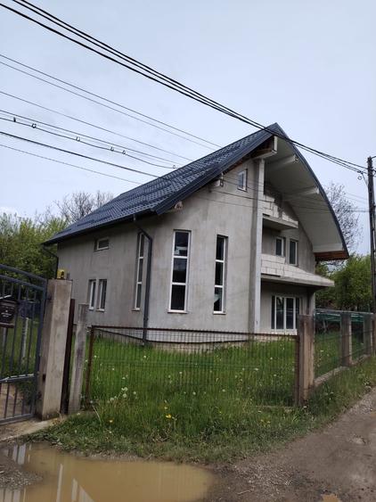 Casa de vanzare . - 7