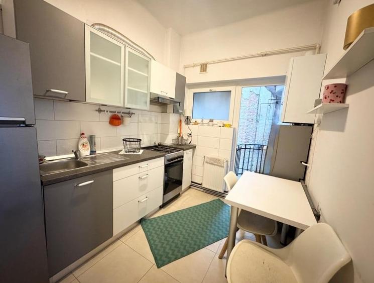 Apartament 4 camere cu balcon - 11