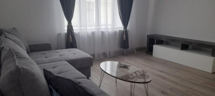 P.F.   Inchiriere apartament la casa lux ultracentral - 3