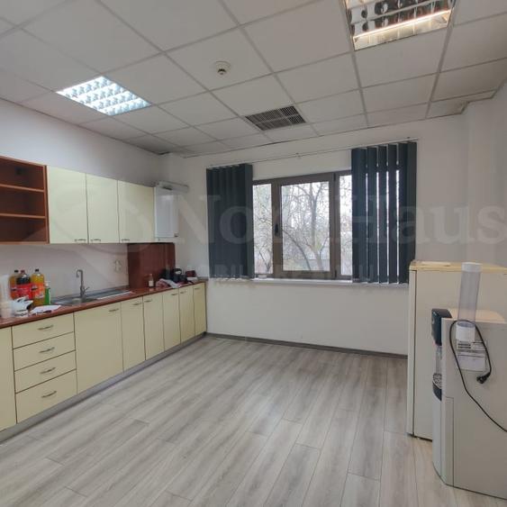 Spatii comerciale si birouri premium – acces dublu, parcare privata - 6
