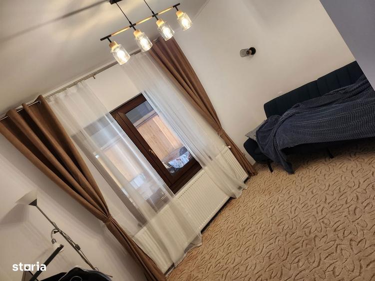 Casa rezidentiala cu 9 camere, amplasare centrala - 13