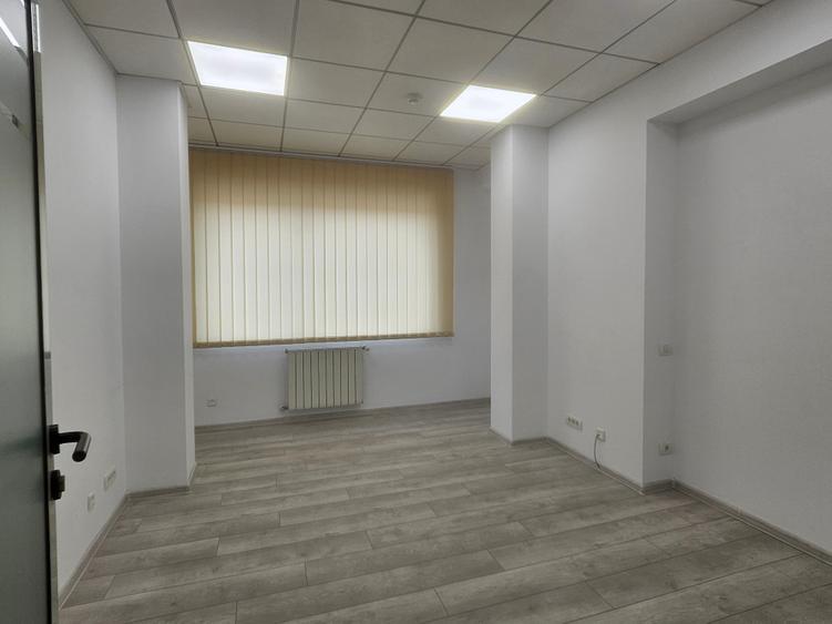 Spatiu birou Aviatorilor - 250mp - 7 birouri - 7