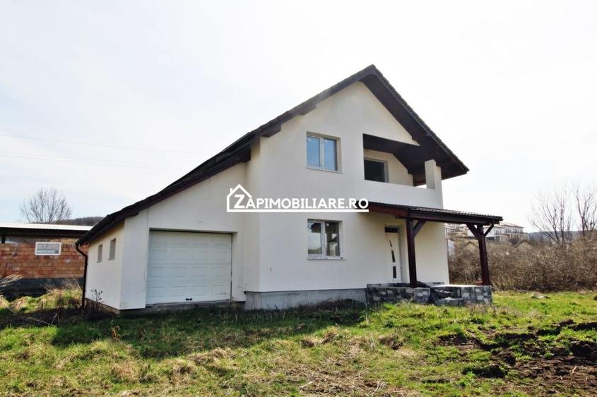 Corunca - Casa 140 mp  + Garaj ( aproape de principala) - 1