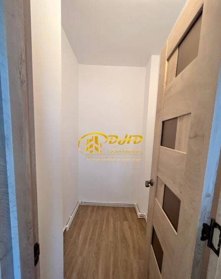 Doua camere decomandat,zona Pacurari Posta,la bulevard,lift,CT - 6