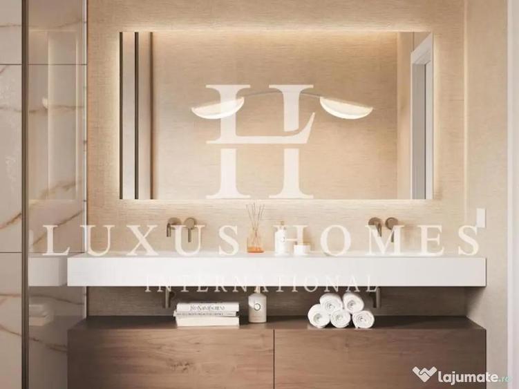 Vila de lux cu piscina mare ?i vedere la mare, situata intr-o sta?iune de golf Arad - 9