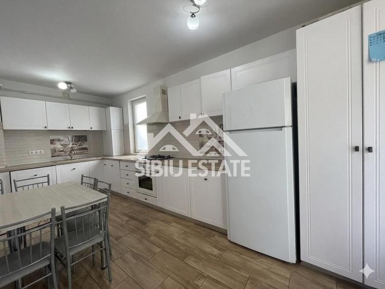 Apartament 3 camere cu grădină 100 mp.  loc de parcare-Calea Cisnadiei - 15